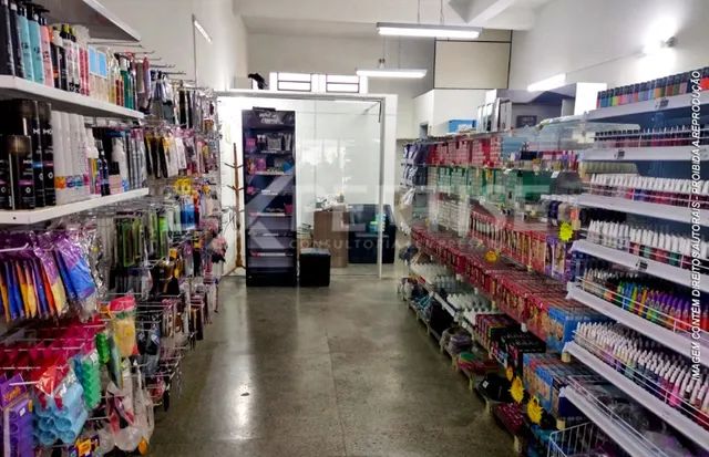 Produtos Cosméticos Para Cabeleireiro à Venda Na Loja De