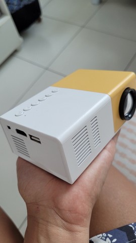 Mini projetor portátil - nunca usado