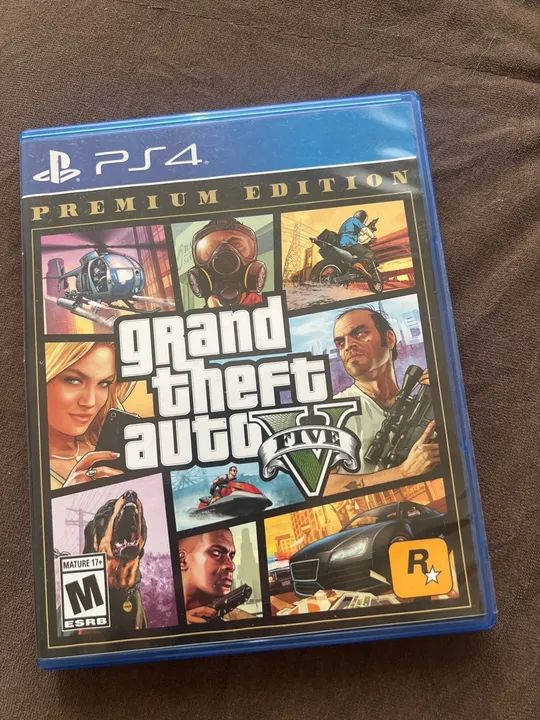 GRAND THEFT AUTO FIVE Premium Edition