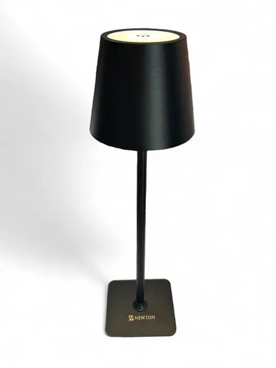 Luminária Abajur de Mesa Touch - Foto 5