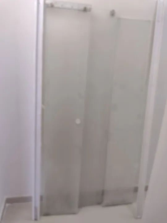 Porta Box para Banheiro 110x200cm de Correr 3 Folhas sem os trilhos. - Foto 4