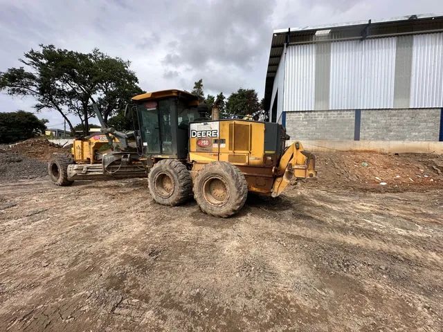 Motoniveladora John deere 670G 2014  - Foto 3