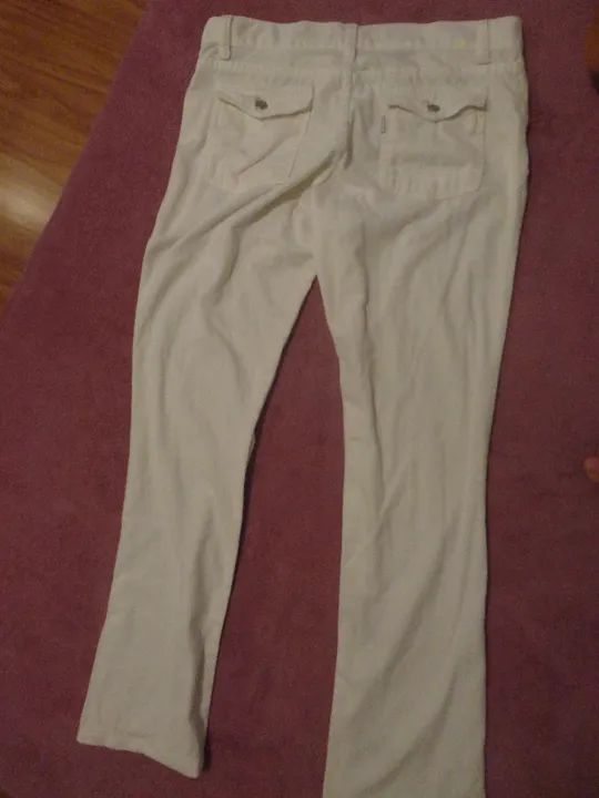 Calça branca  - Foto 2