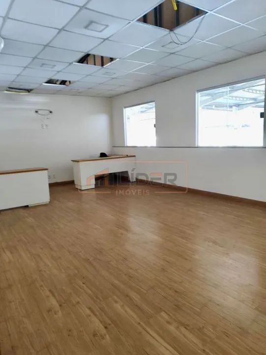 Ampla Loja Comercial em Barbados - Foto 12