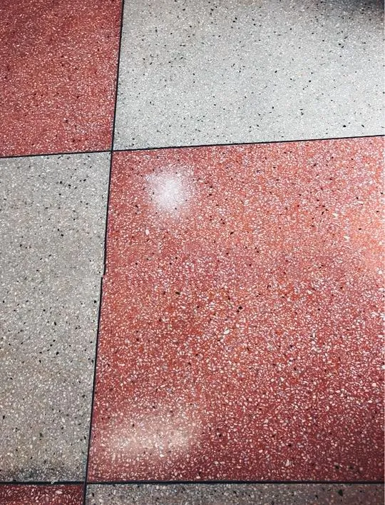 Piso em granitina em ótima durabilidade 