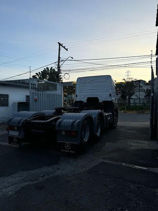 Mb Axor 2544 2012 automático  - Foto 4