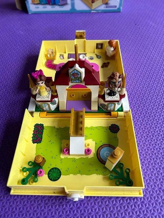 Livro da Bela Lego Disney  - Foto 3