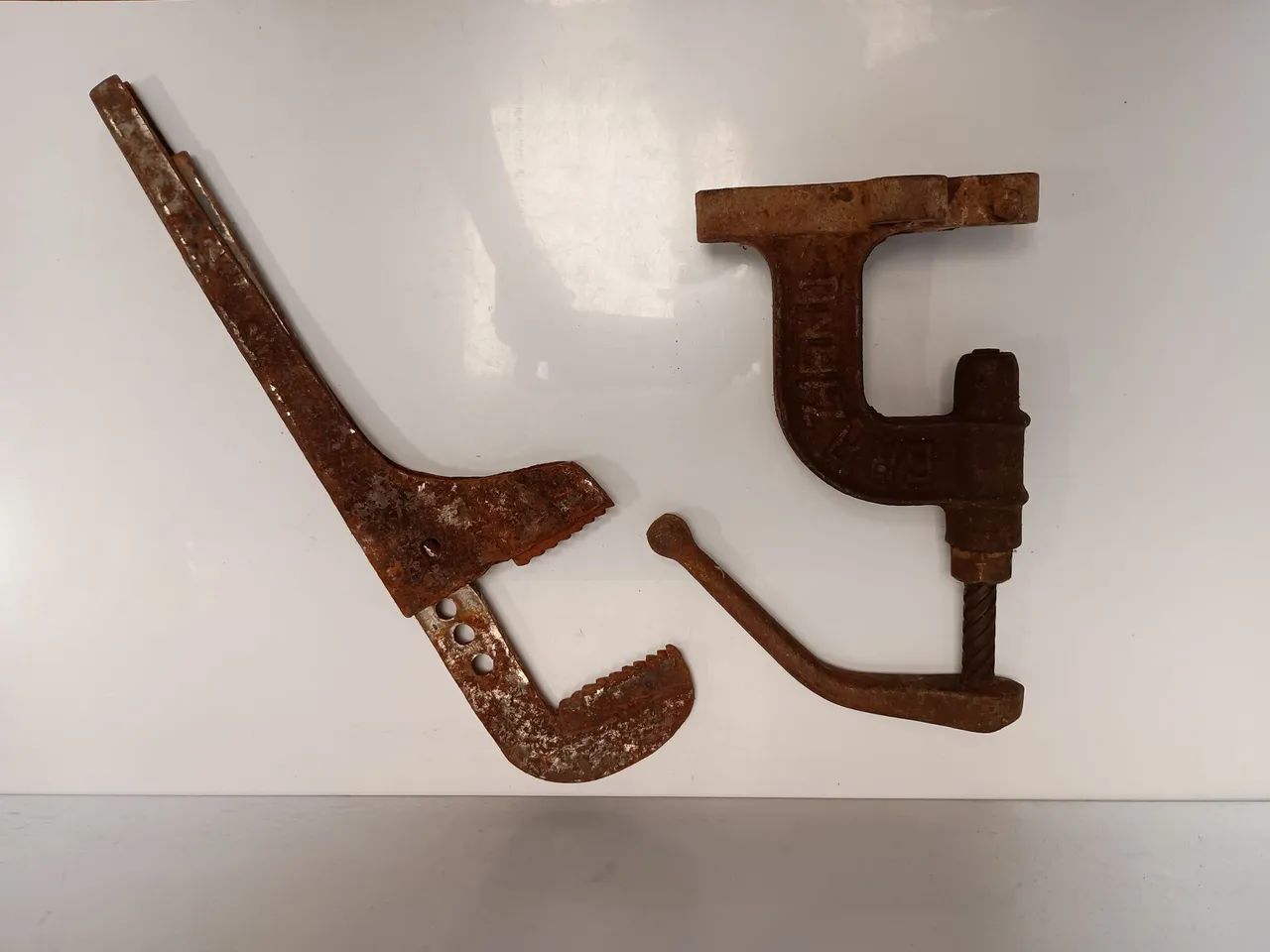 Conjunto de Ferramentas Antigos