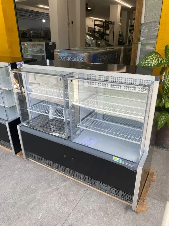 Balcão conjugado marca gelopar tamanho 1,40 - refrigerado torta + estufa aquecido - Foto 3