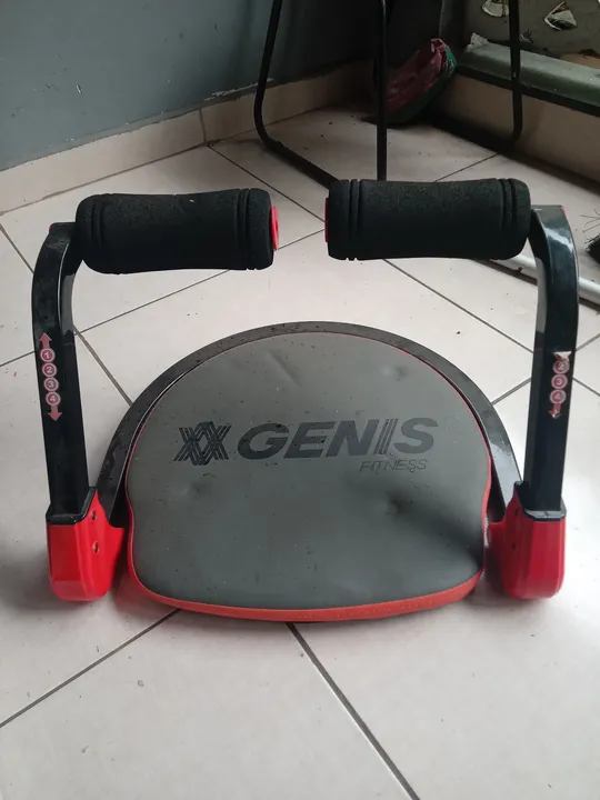 Vendo um aparelho abdominal da genis original e nunca usado