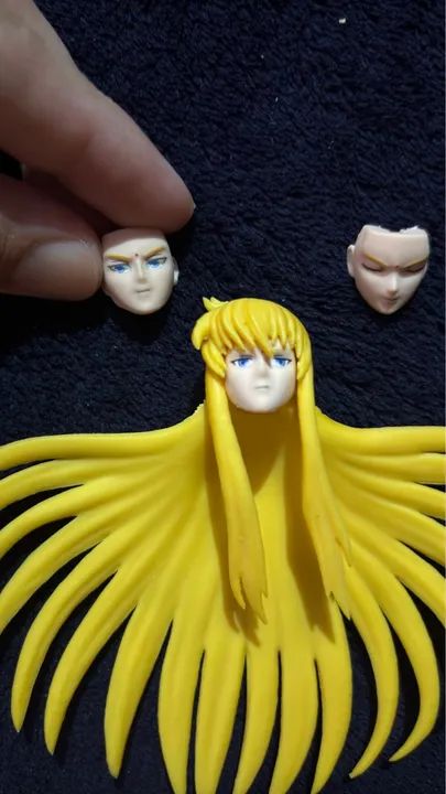 ASMITA DE VIRGEM HEADS 