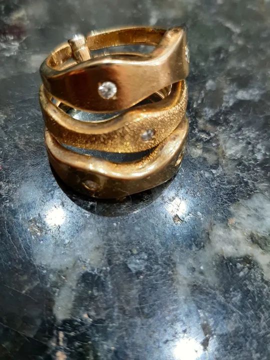 Anel triplo dourado com brilhante - Foto 6