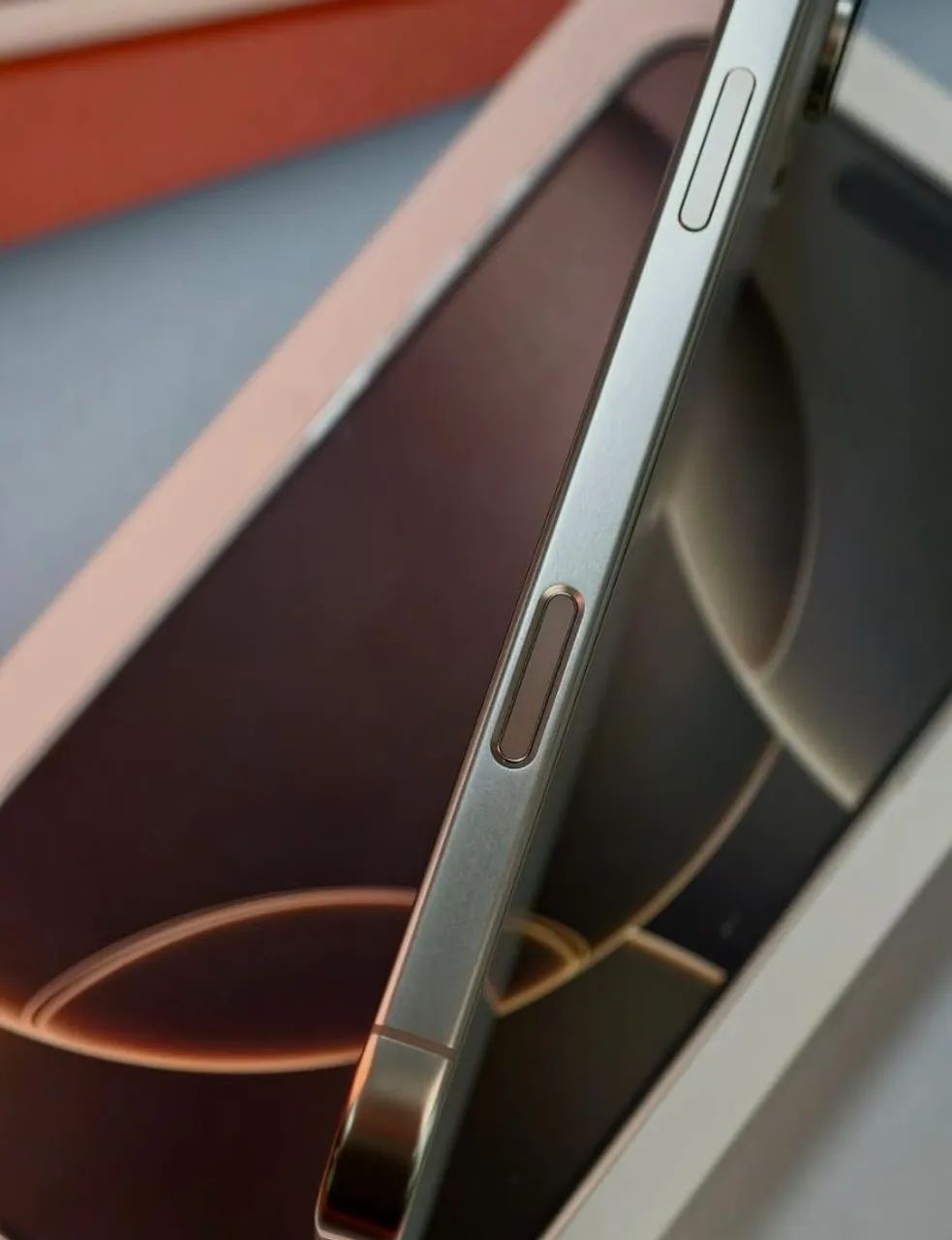 IPHONE 16 PRO MAX 256 - Foto 4