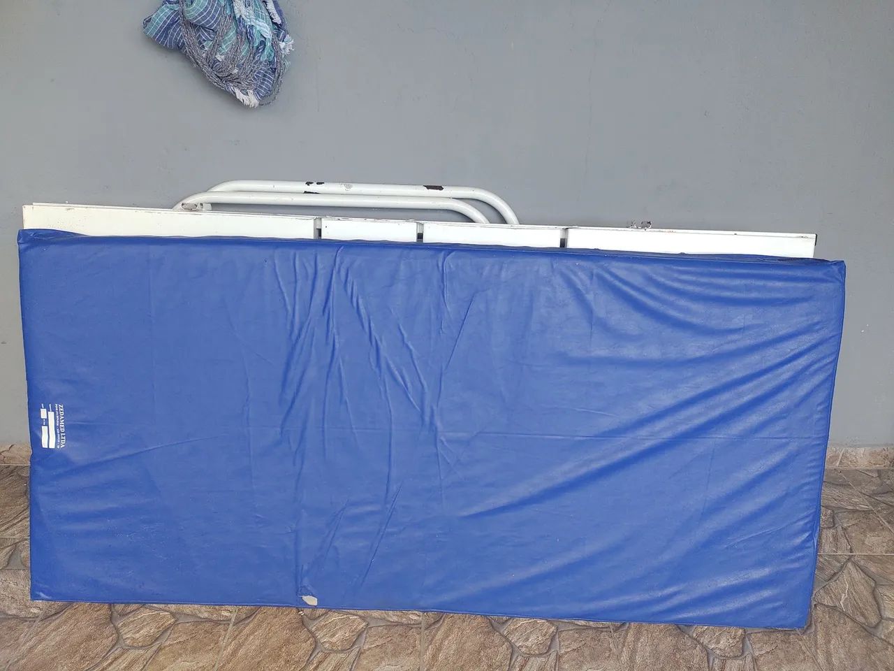 Cama Hospitalar  simples  desmontada  - Foto 2