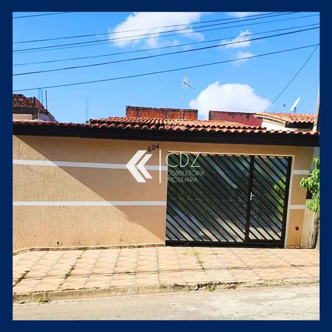 Casa Wanel Ville com 3 Dormitórios - Sorocaba/SP