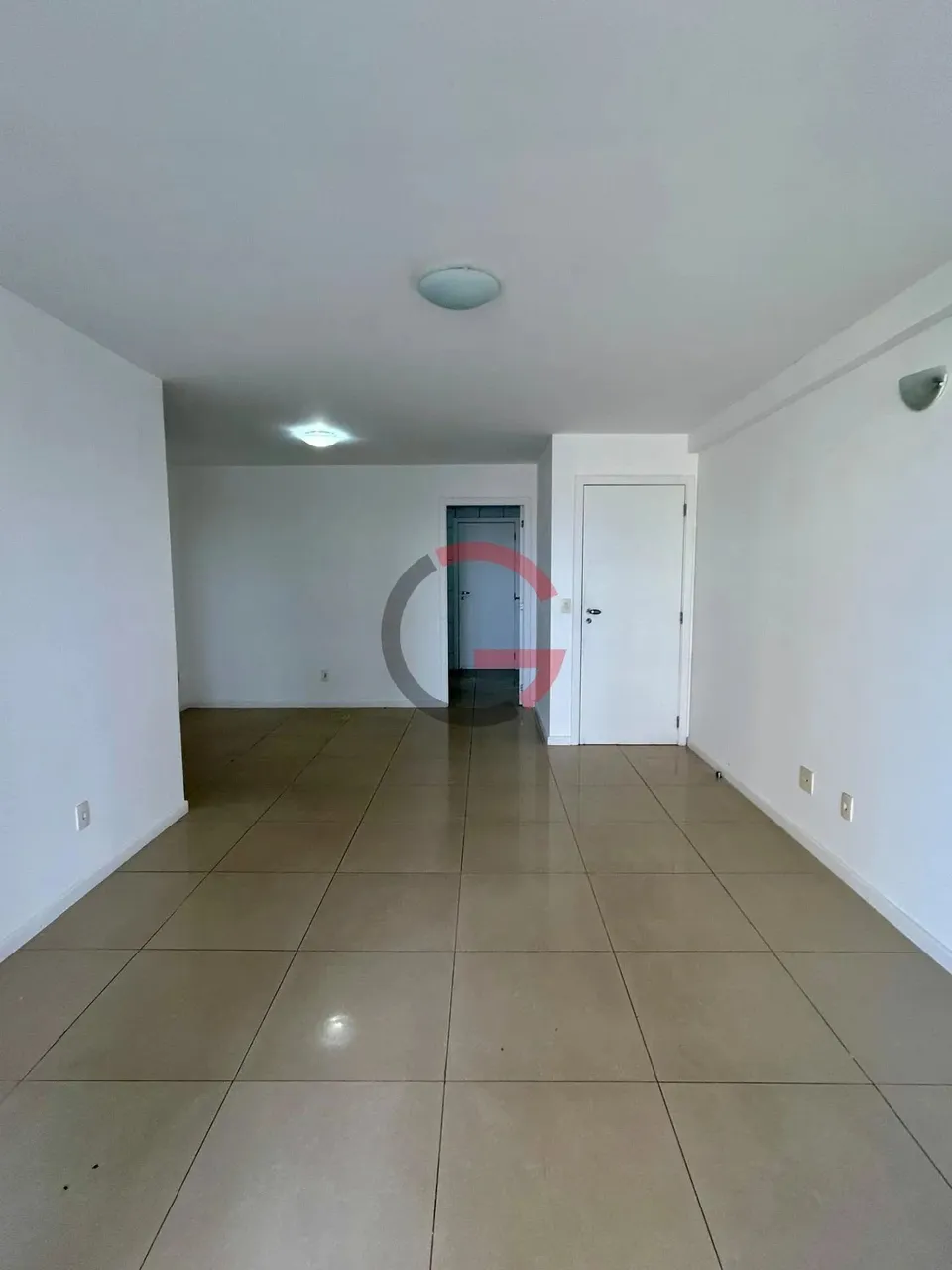 Venda e Locação: Apartamento 3 Suítes em Ponta D'Areia