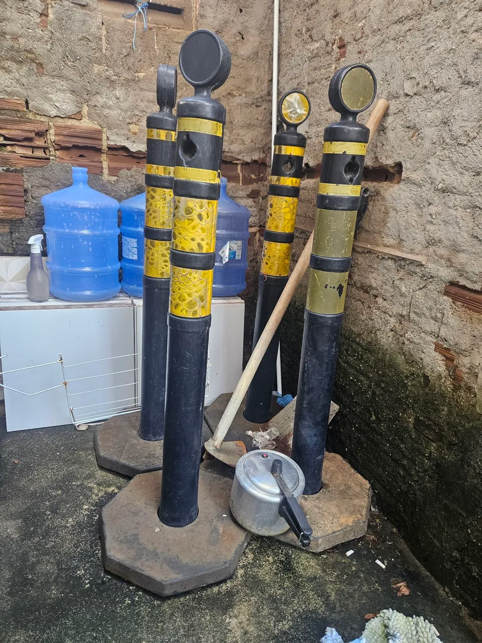 Colunas de Proteção e Segurança