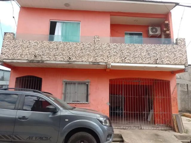 Casa de dois andares para venda
