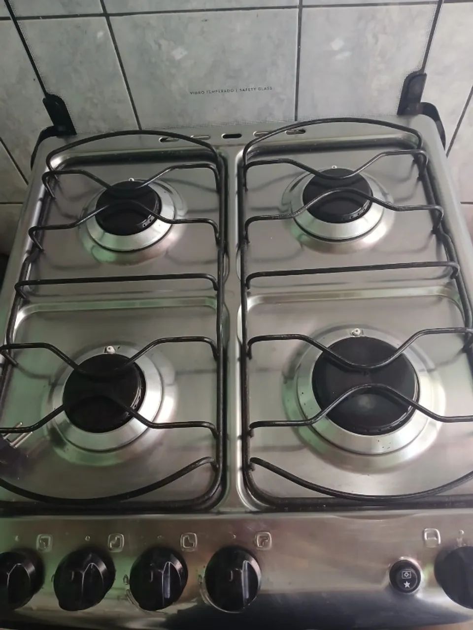 Fogão 4 Bocas Electrolux Branco Vidro Interno Removível (52LBU) - CONVERTIDO PARA GÁS ENCA - Foto 3