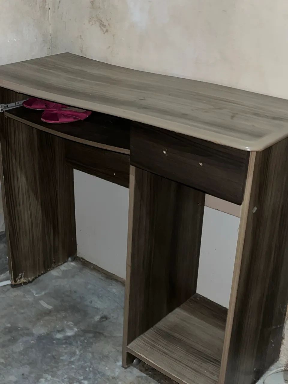 Desk64330302172291120