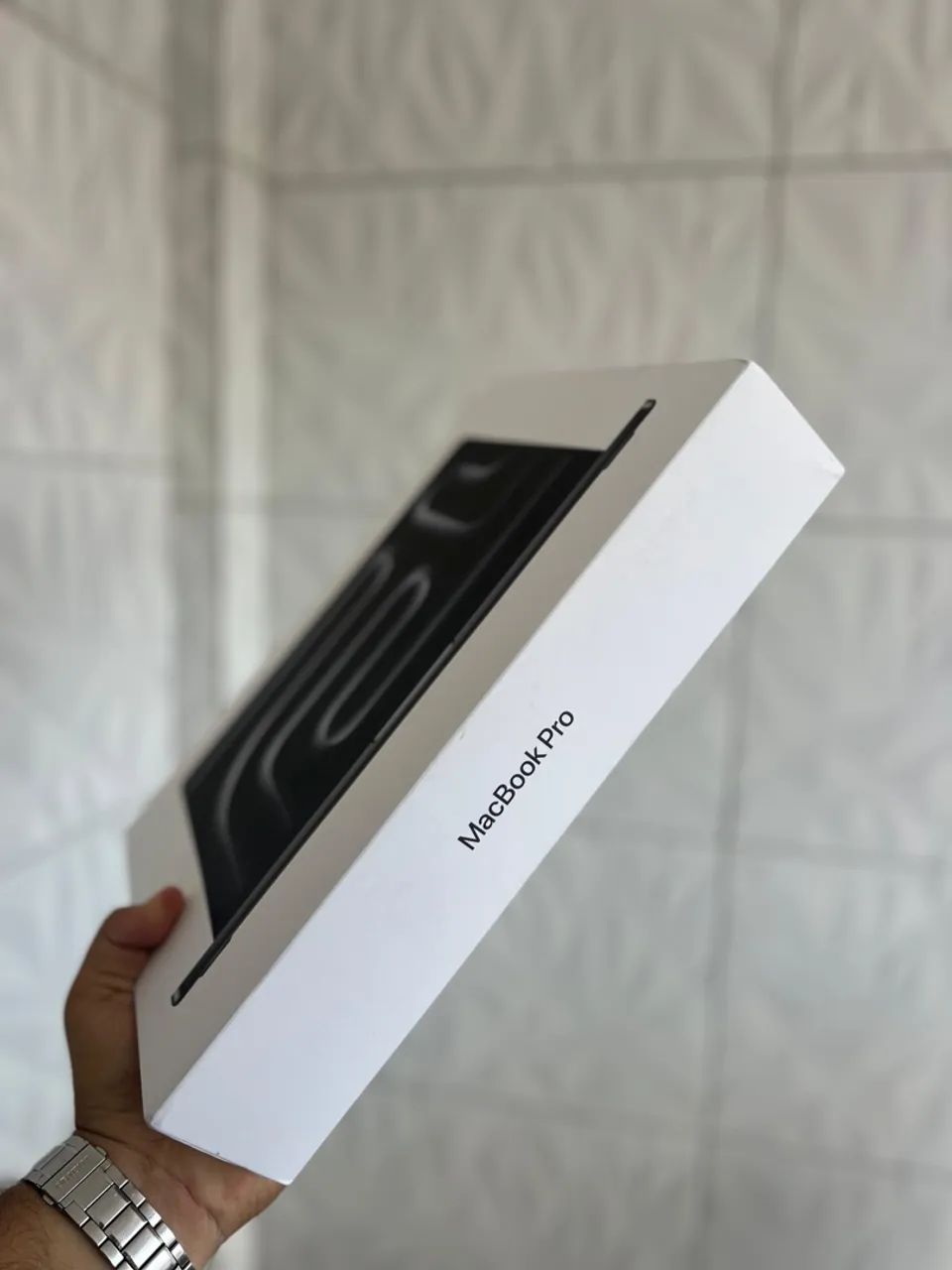 MacBook Pro M4 Pro 14? 512/24 - Novo na Caixa - Desempenho Incrível!