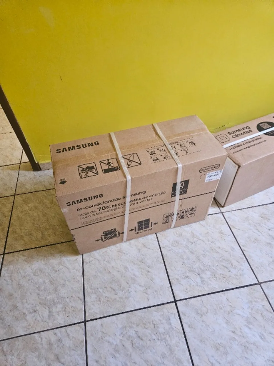Ar condicionado Split Inverter 12000 Btus Samsung Windfree Ai Quente e Frio 220v