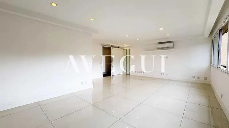 Apartamento Reformado com 3 Quartos na Rua General San Martin, Leblon - Foto 4