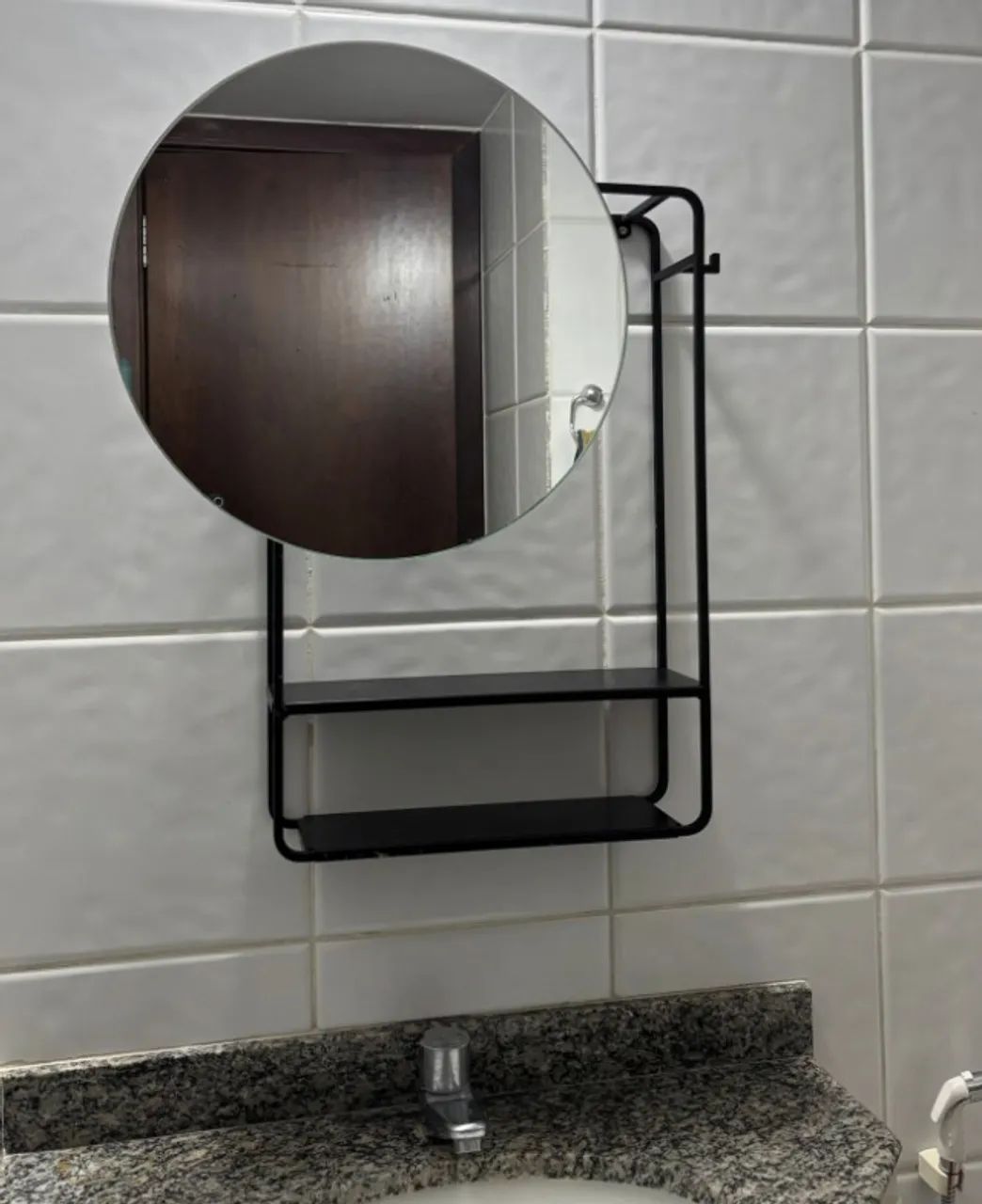 Prateleira com Espelho Tok&Stok - Design, Estilo e Funcionalidade | Usada Conservada - Foto 5