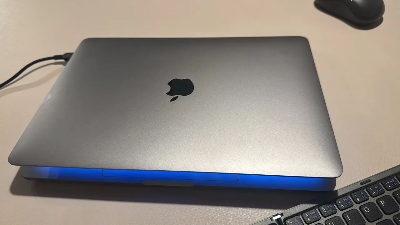 MacBook Pro Apple M1 2020 Cinza espacial, touchbar - Notebooks