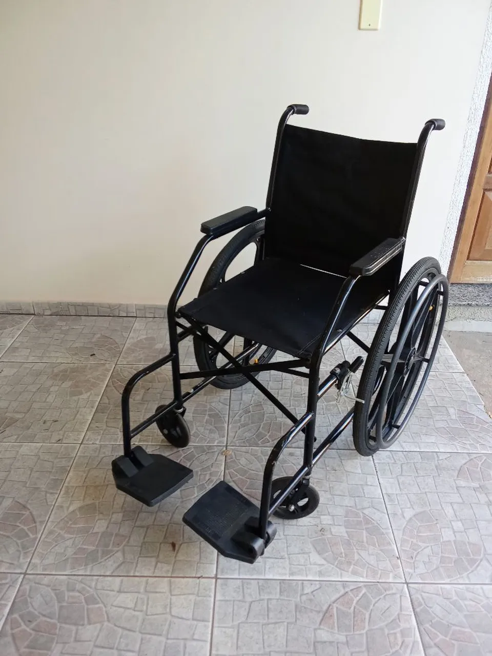 Cadeira de Rodas - Conforto e Mobilidade