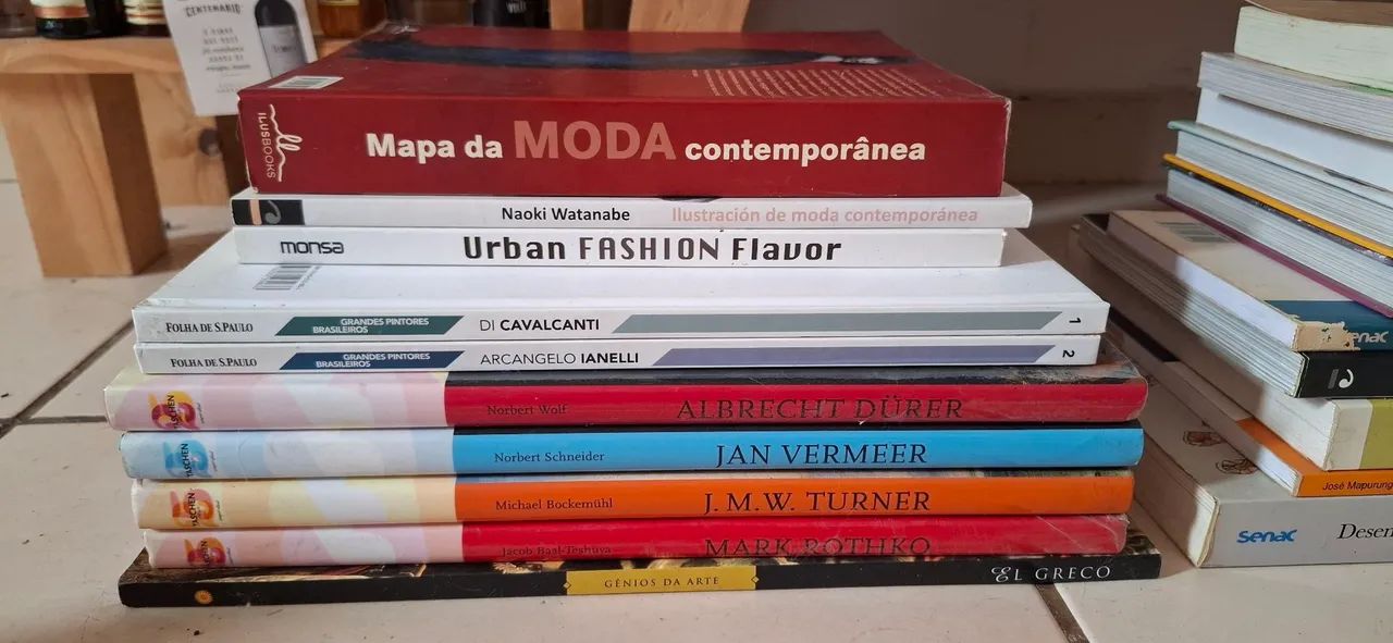 sebo de livros usados em ótimo estado | Shopee Brasil