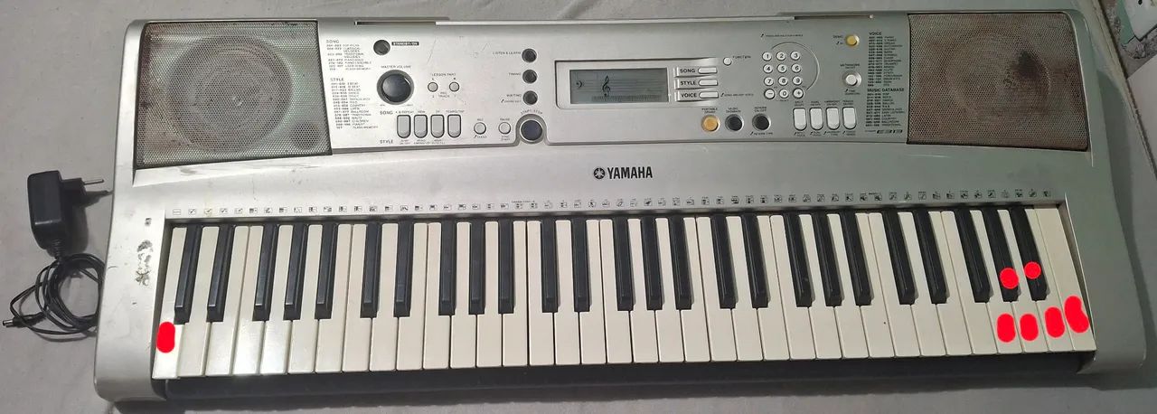 Teclado yamaha psr e31364840798008449121