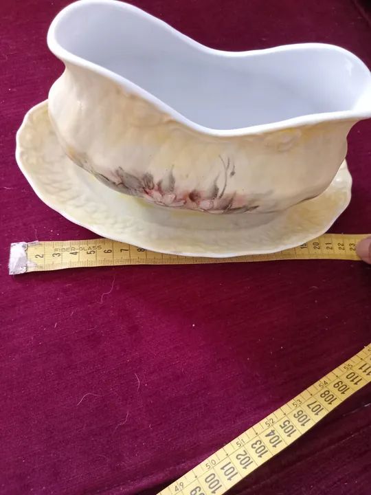 Molheira em Porcelana com Detalhes Florais - Foto 5