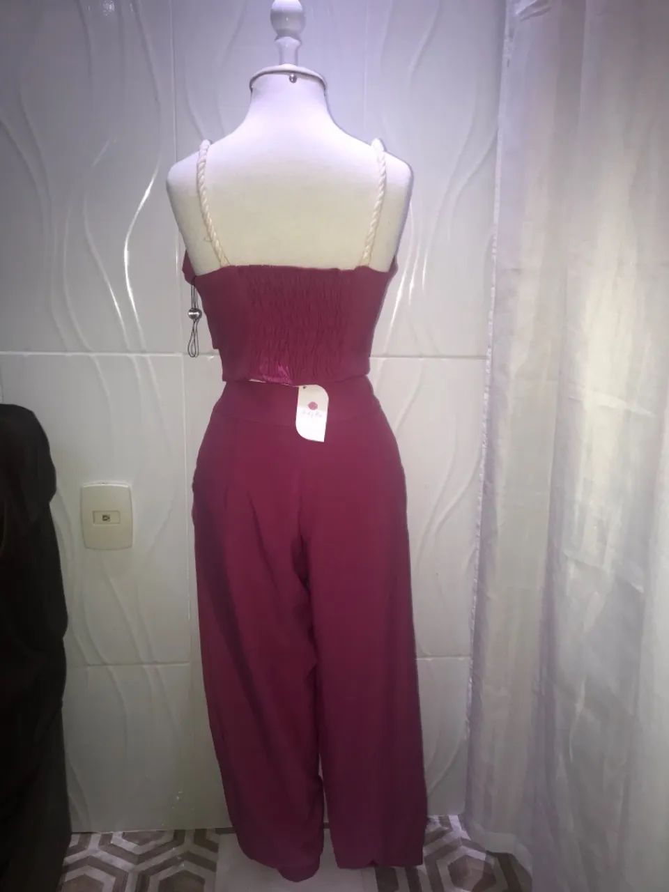 Conjunto Roxo com Top Transpassado e Calça - Foto 5