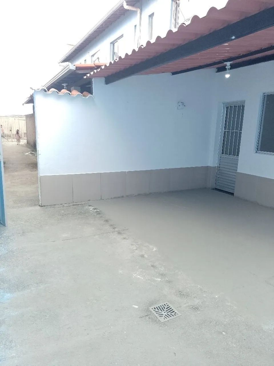Casa para alugar R$ 1300,00. 3 quartos, Sevilha b,Ribeirão das Neves 