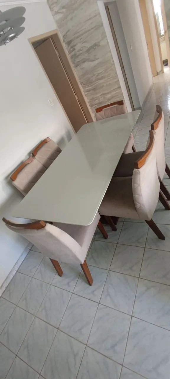 Mesa Tampo em MDF/Vidro e 6 Cadeiras