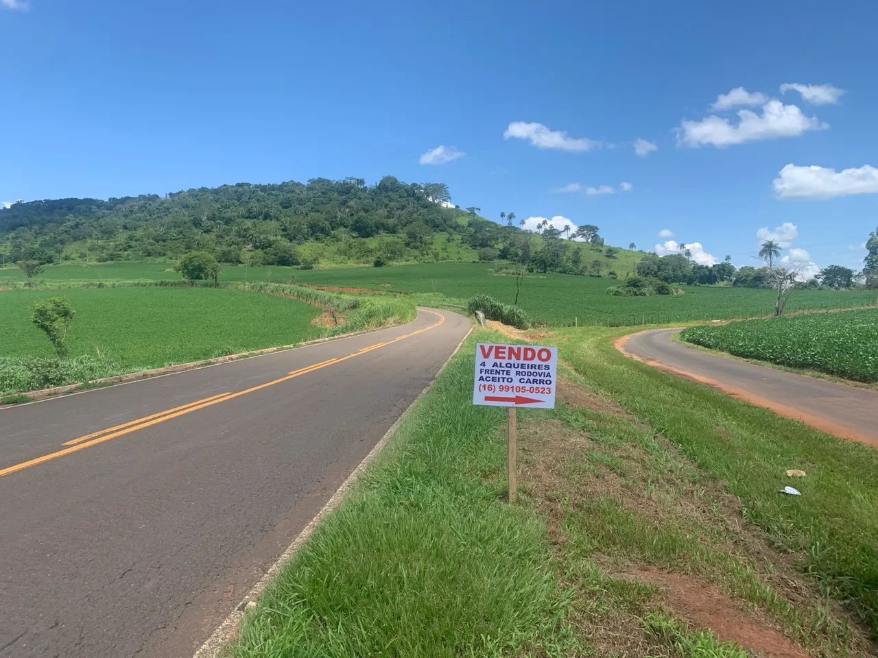 Área 4 alqueires-Cássia-MG/Delfinópolis-antes da balsa-frente rodovia - Foto 3