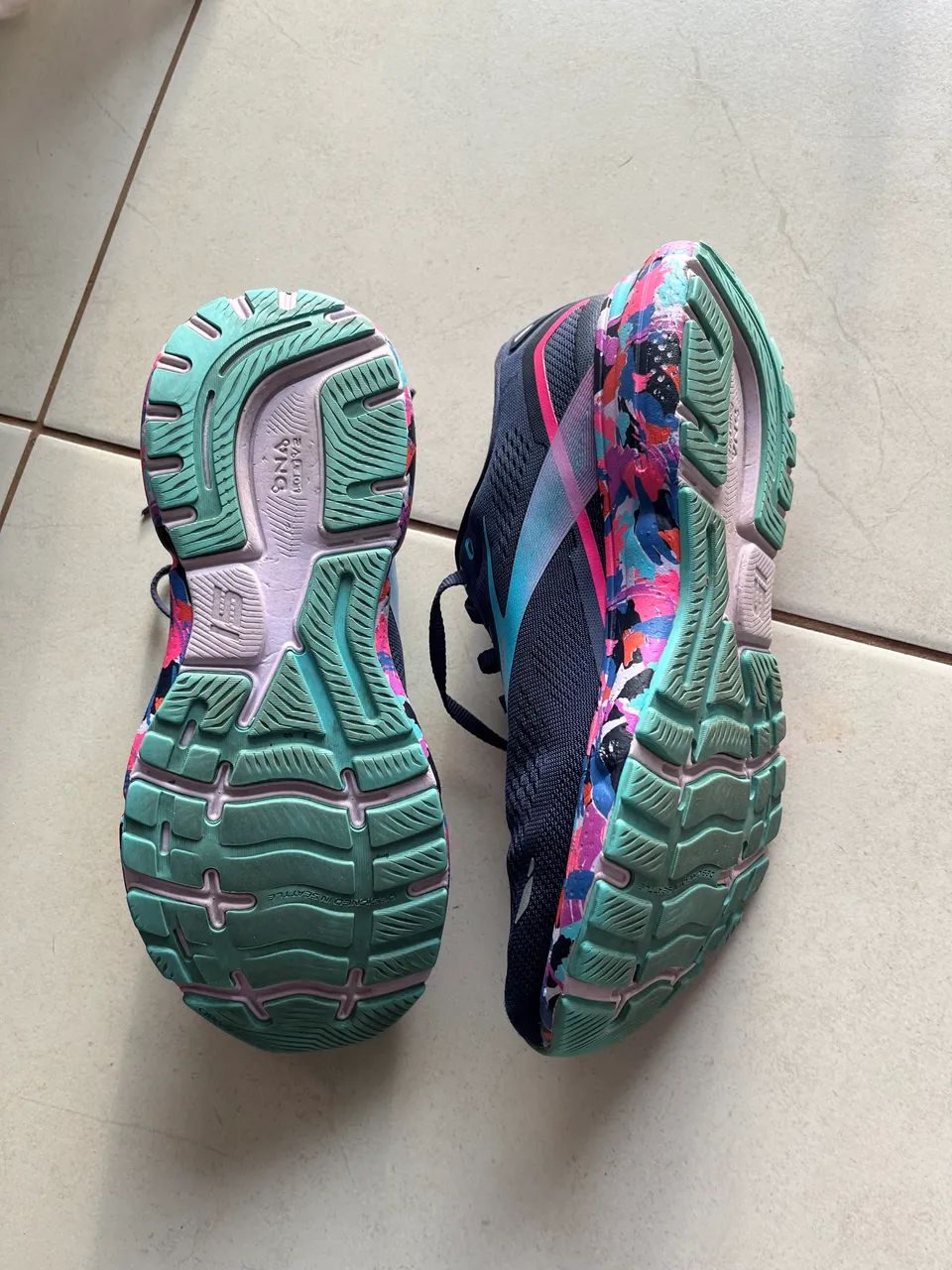 Tênis Brooks Ghost 15 Sports Matter - Original - Tam. 42 (BR 40) - Foto 4