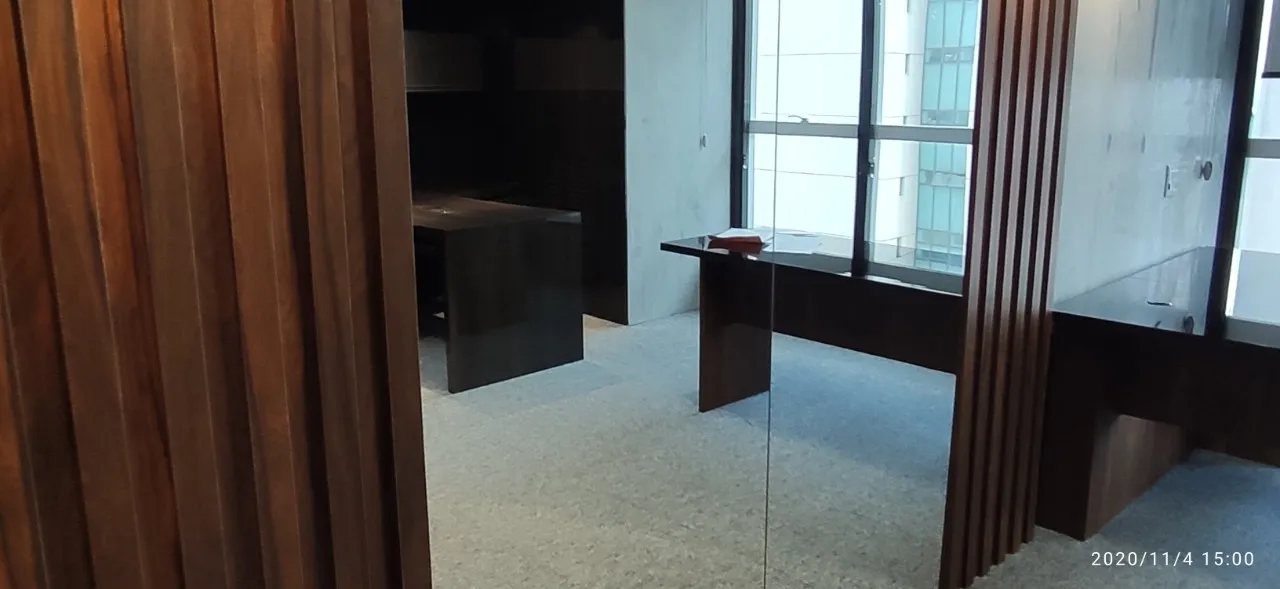 Sala para locação no Vila da Serra