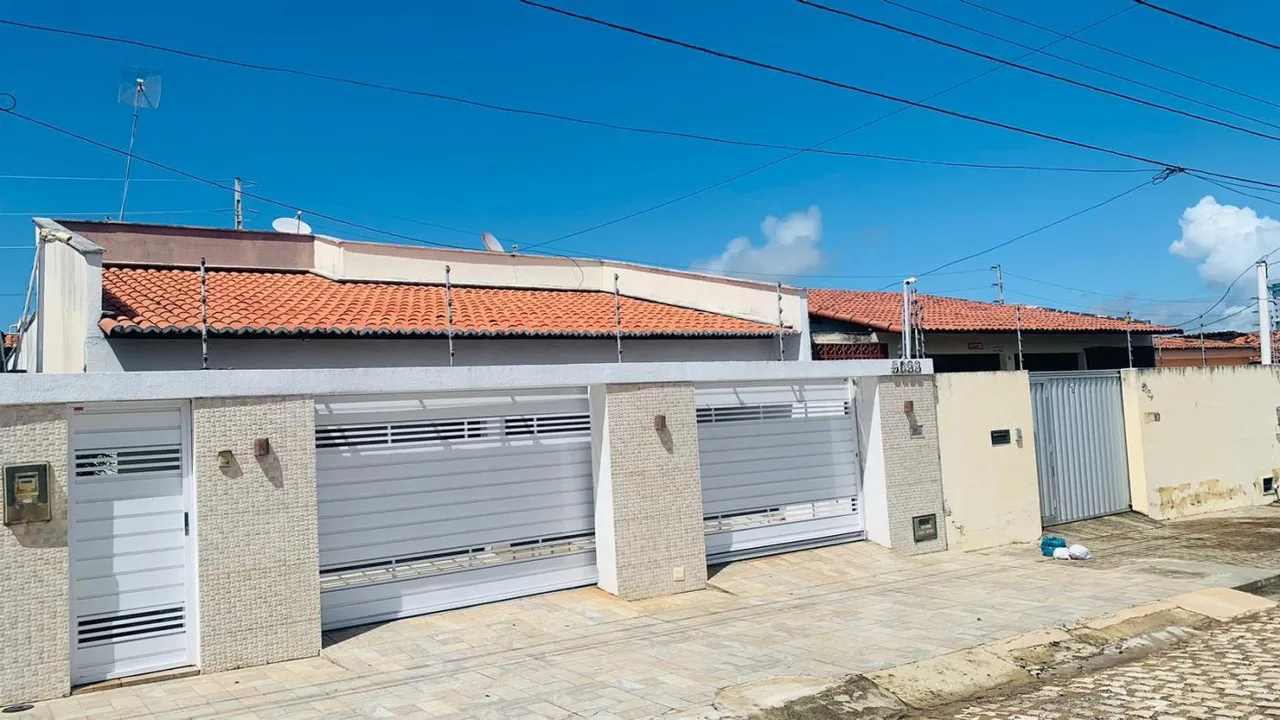 Casa para Locação em Natal, Neópolis, 2 dormitórios, 1 suíte, 2 banheiros, 2 vagas