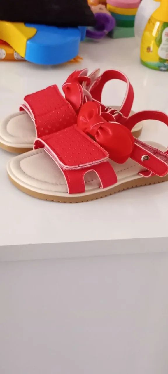 Sandália infantil Pampili tamanho 20. Nunca usada - Foto 2