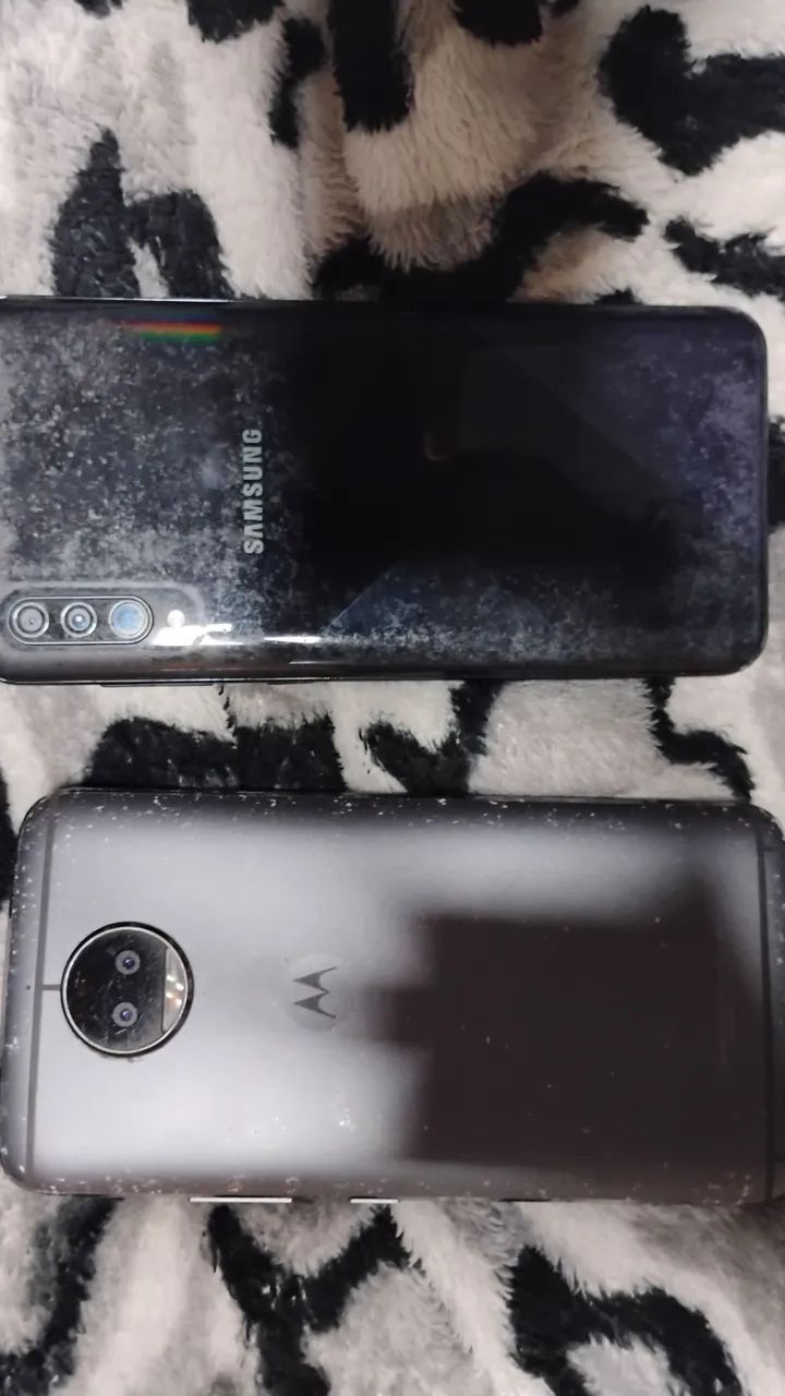 2 celular com defeito, preço a combinar - Foto 2