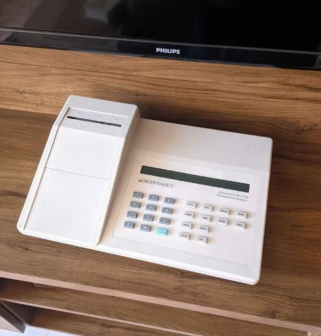Bioimpedância Biodynamics 310e
