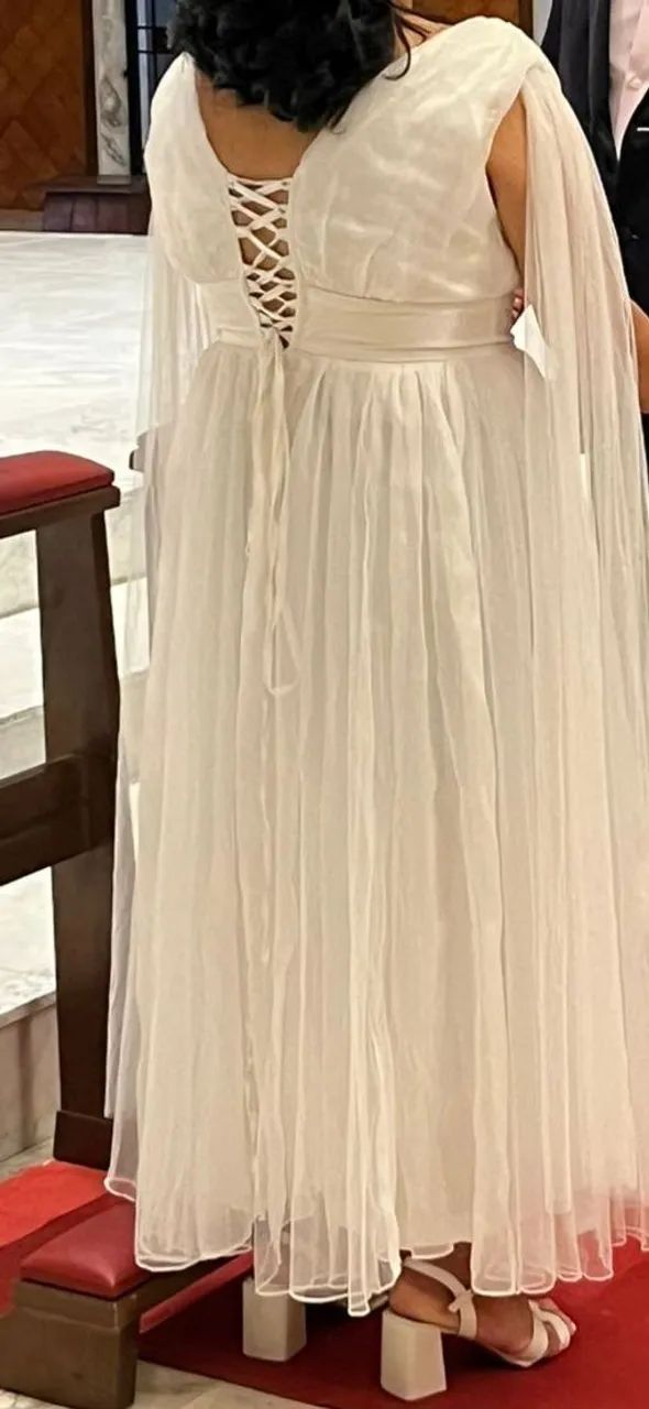 Vestido de noiva elegante e romântico - Foto 3