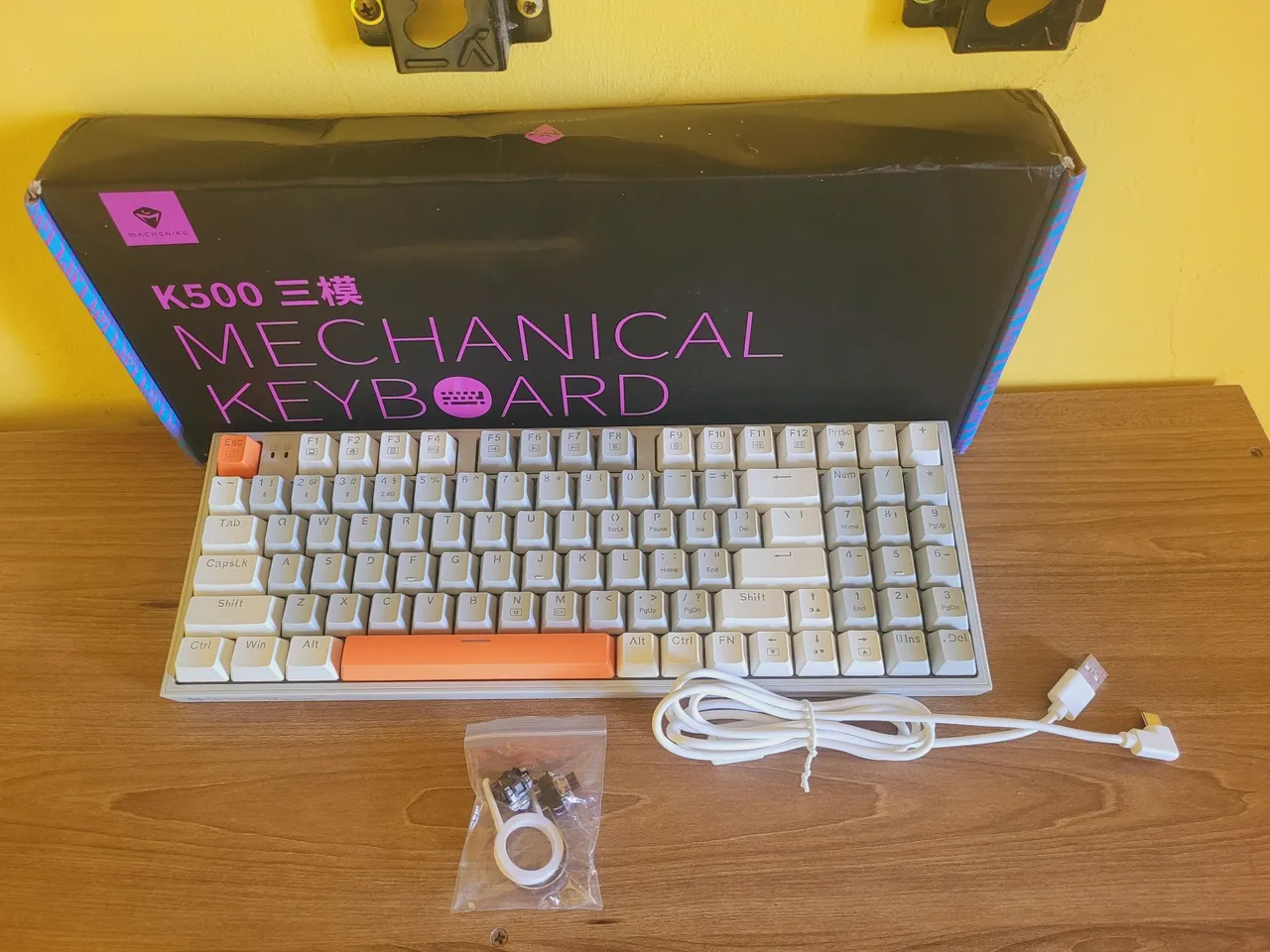 Teclado Mecânico K500 B94W