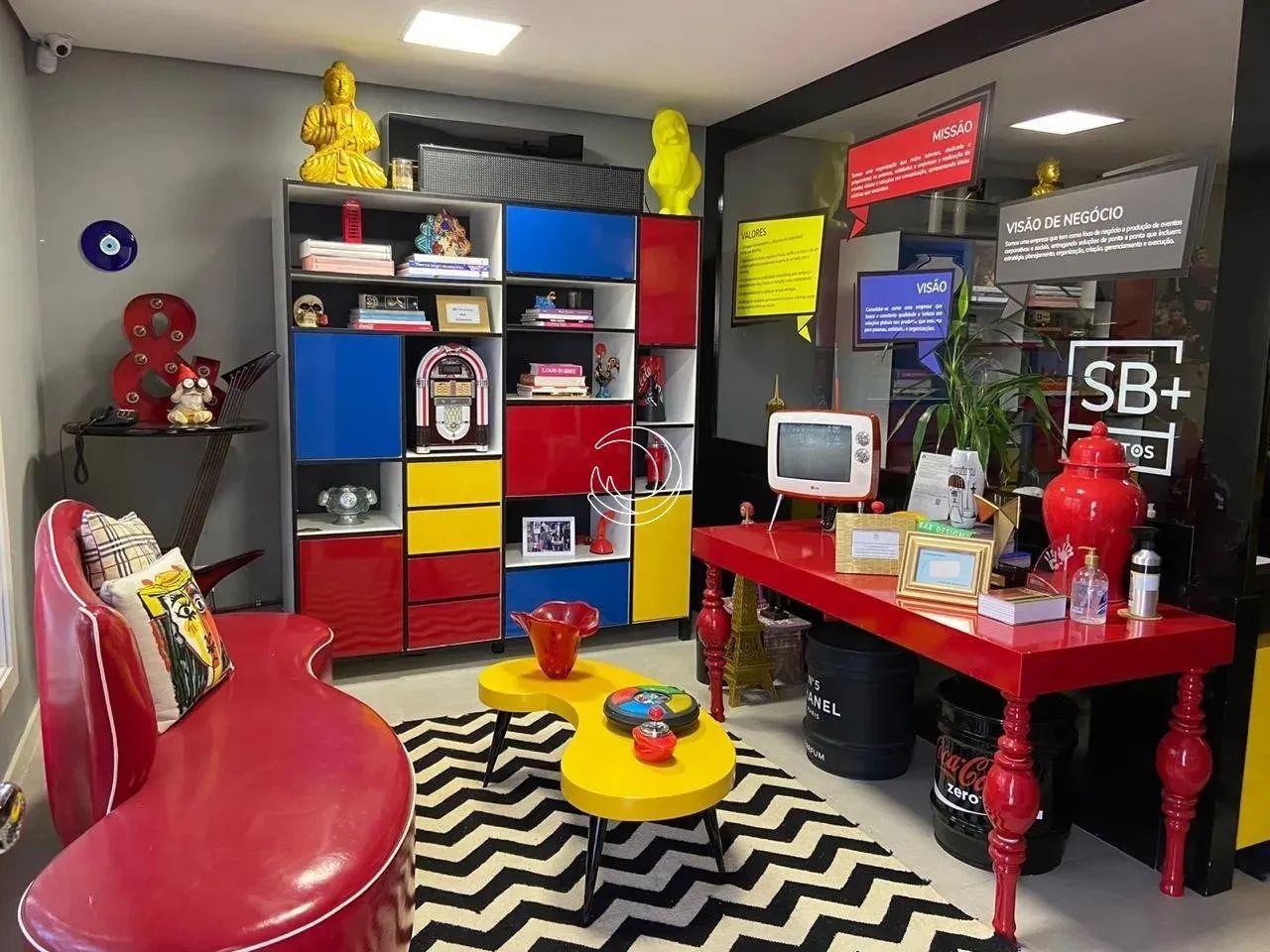 Casa Comercial com 852,00 m² no bairro Bom Abrigo - Foto 4