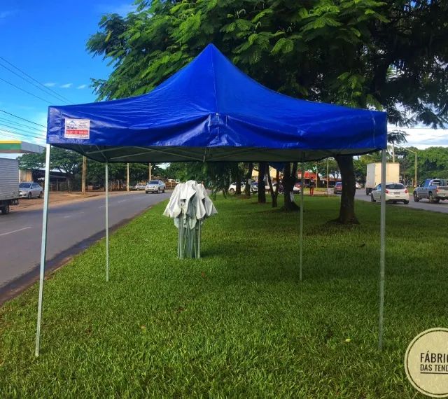 TENDA SANFONADA 3X3 MT NA LONA DE PVC