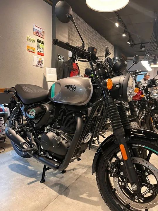 Royal Enfield Hunter 350 - Amanda