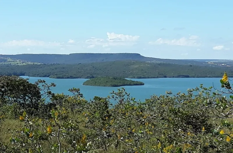 Lote ás margens do Lago Corumbá 4