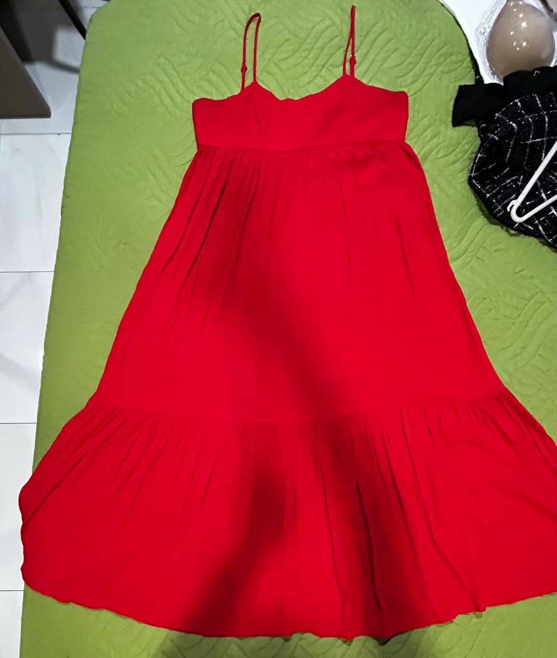 Vestido em crepe. Marca: Zara. Tamanho G - Foto 5